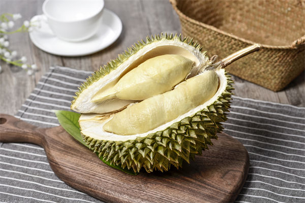 榴蓮價(jià)格暴跌50%，有人買了50箱，預(yù)算管理怎么看？